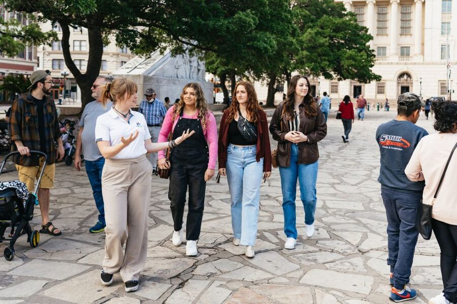 San Antonio: Small Group Night Tour with River Walk Cruise - Who Will Enjoy This Evening