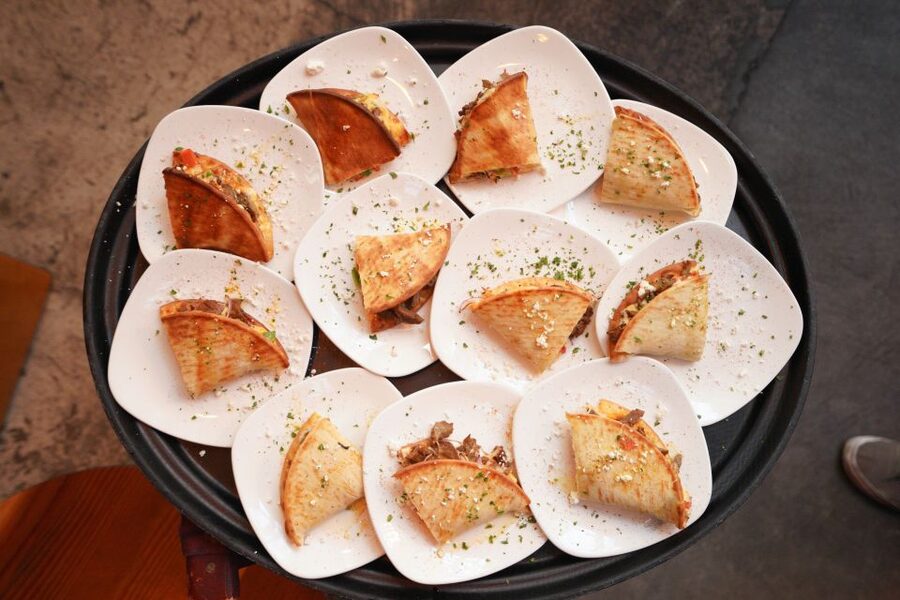 San Diego: Gaslamp Quarter Food & Drink Walking Tour - Three restaurant stops, paced like dinner