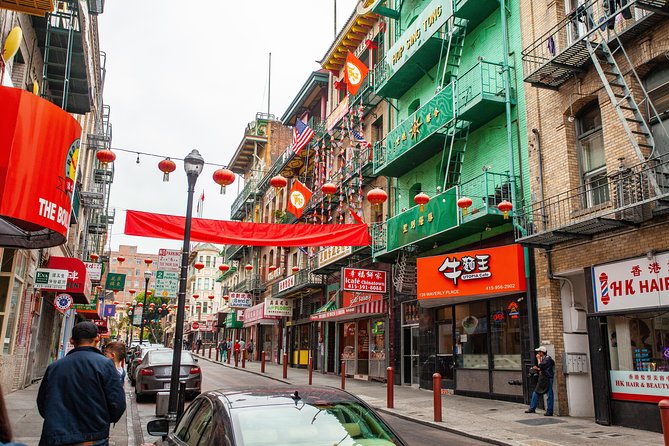 San Francisco Chinatown Walking Tour - Grant Avenue’s shops and Chinese characters