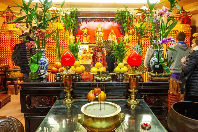 San Francisco Chinatown Walking Tour - What Linda Lee adds to the experience