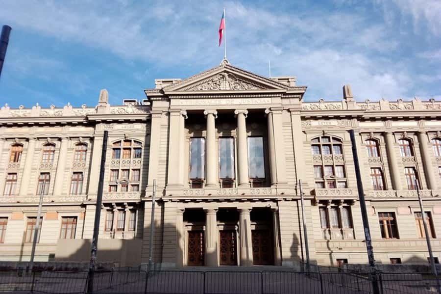 Santiago: Guided Walking Tour of the Historical Old Town - The Cathedral of Santiago and the heart of the old town