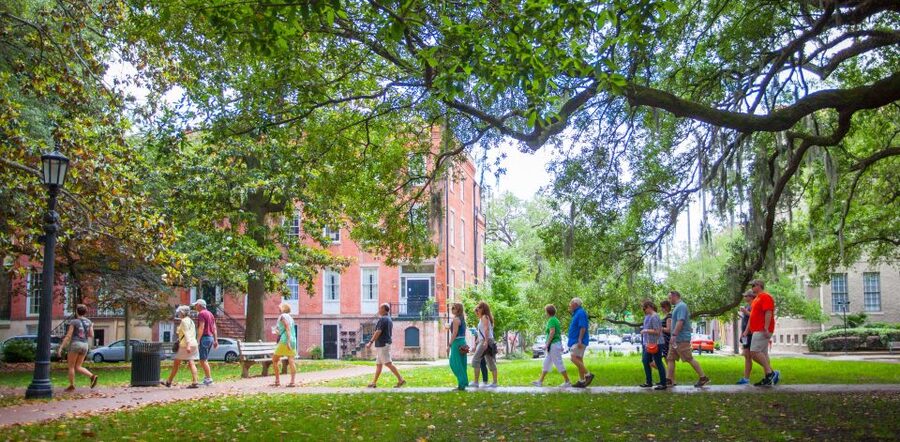 Savannah: Local Favorites Walking Food Tour - Why this tour works in Savannah