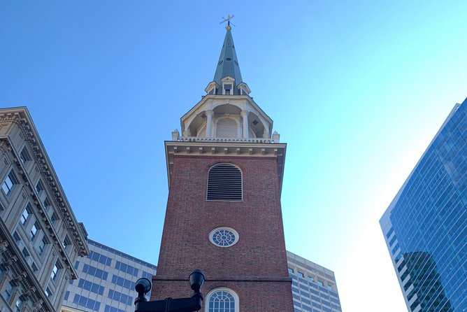 Self Guided Classic Freedom Trail Location Aware (GPS) Walking Audio Tour - Starting at Boston Common and the Massachusetts State House