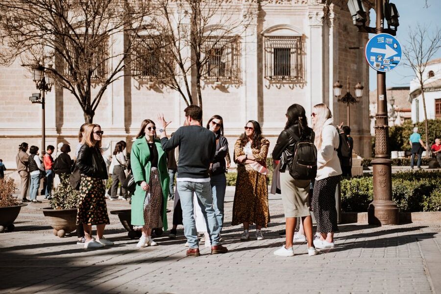 Seville: Guided Walking Tour with Optional Breakfast - The Alcazar and the Archive of the Indies