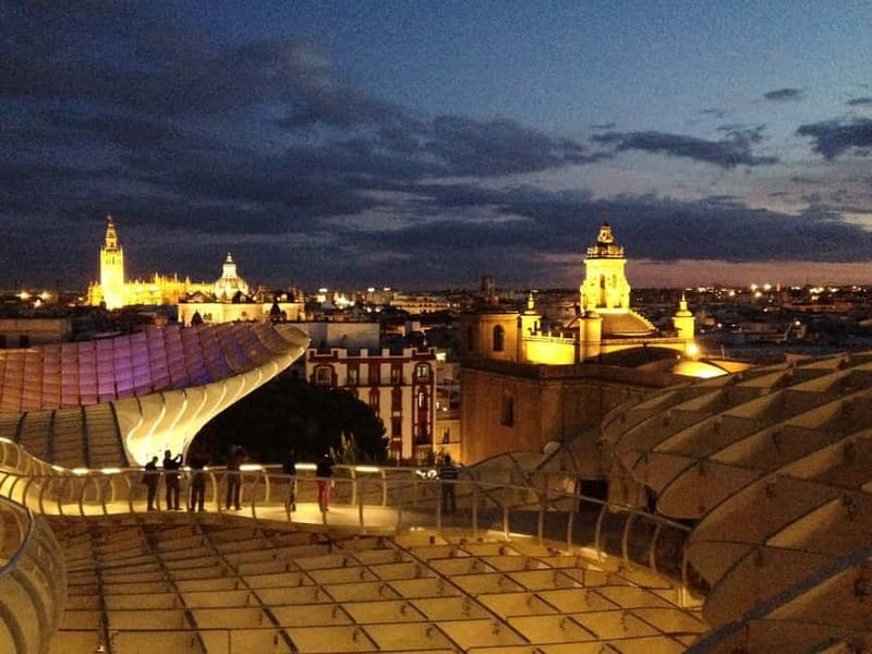Seville: Sunset Roof Top Walking Tour - The Cathedral and La Giralda from above