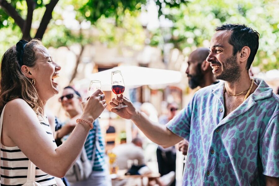 Seville: Tapas, Taverns and History Guided Walking Tour - Practical details that affect your evening