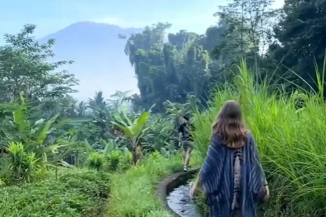 Sidemen Trekking: A Walk from a Different Perspective - Rice fields, water channels, and changing views