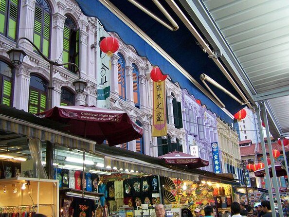 Singapore: Chinatown Hawker Market Food Tour with 7 Food Tastings - What makes this Chinatown food walk worth considering
