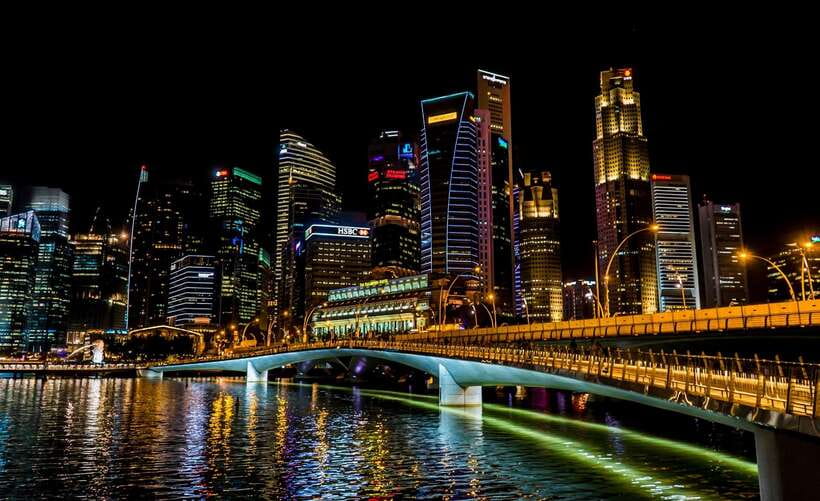 Singapore: Private Walking Tour with a Local - How to Get the Best Guide-Led Walk