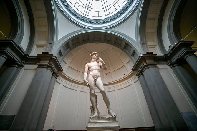 Skip-the-Line Florence Highlights and David Walking Tour - Piazza della Signoria and Palazzo Vecchio