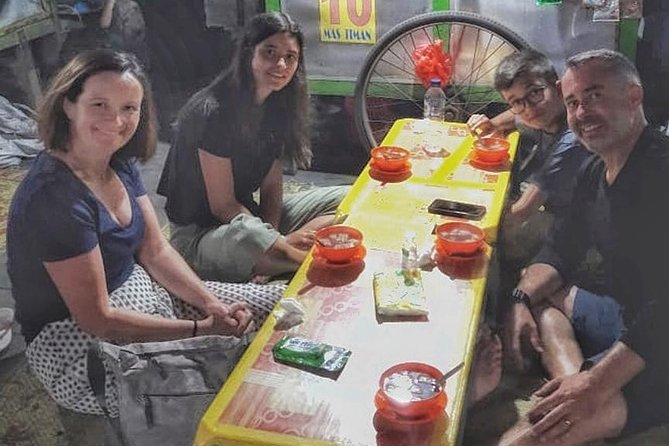 Small-Group Walking and Food Tour by Night in Yogyakarta - A final food stop on Jalan Brigjen Katamso