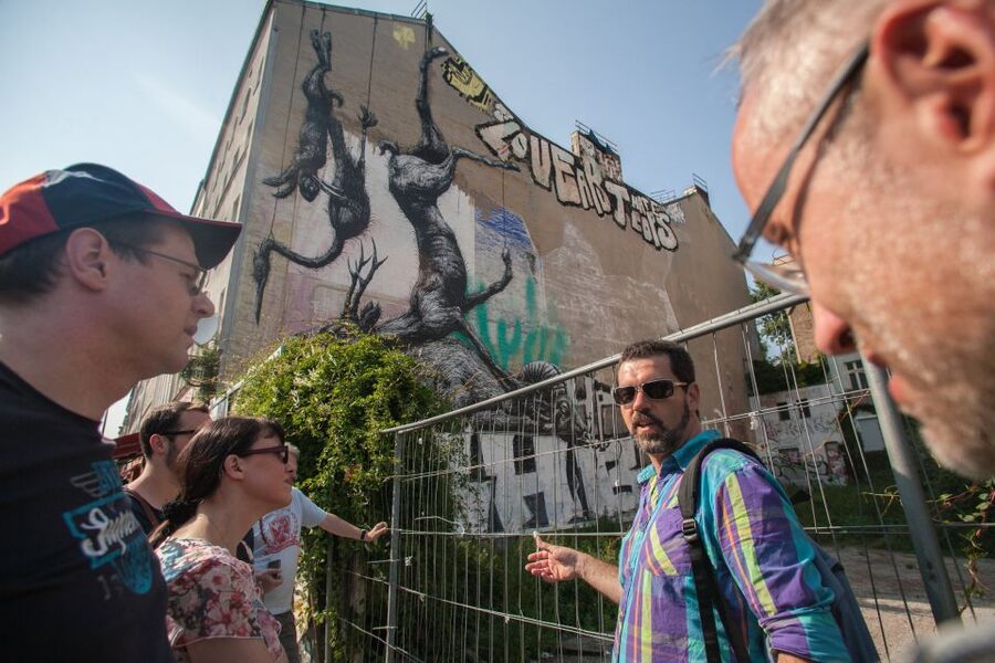 Small Group Walking Tour: "Wild Kreuzberg" - Small places with unusual stories