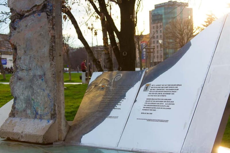 Sofia: Communist Walking Tour - Archives and the problem of what gets remembered