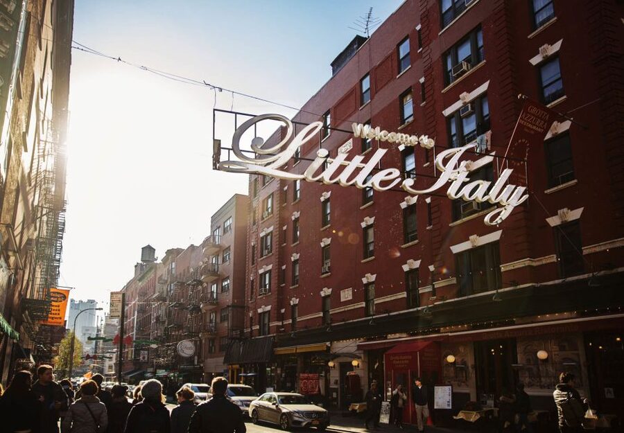 SoHo, Little Italy, and Chinatown 2-Hour Guided Walk - SoHo begins with cast iron and changing fortunes