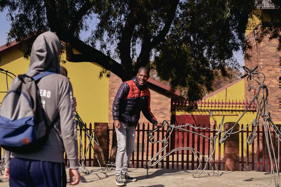 Soweto: Walking Tour with a Local Guide and Lunch - The minibus taxi to Orlando East