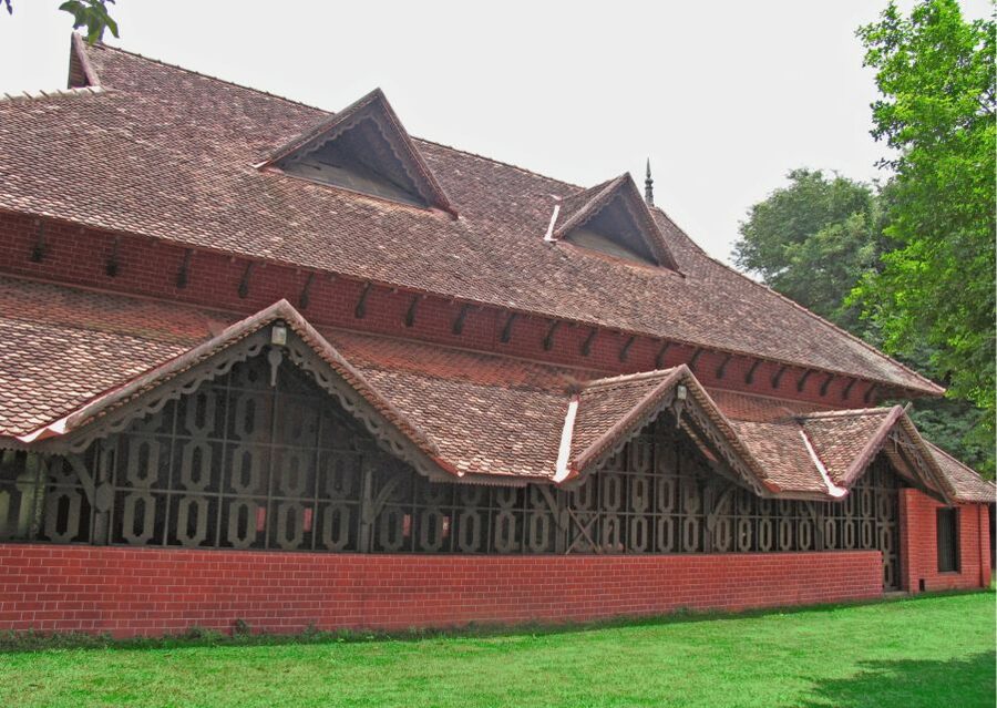 Spiritual Walk Tour Trivandrum (Guided Walking Experience) - Sree Padmanabhaswamy Temple and the limits of the visit