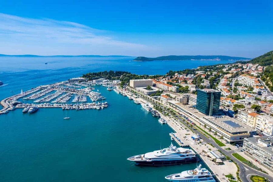 Split: 1.5-Hour Walking Tour and Diocletian's Palace - Saint Domnius Cathedral and the Roman mausoleum