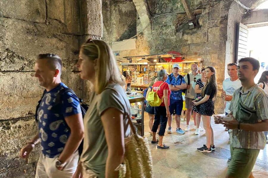 Split: Diocletian Palace & Old Town Guided Walking Tour - What the $17 price really gets you