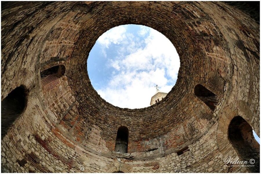 Split: Local History and Culture 90-Minute Walking Tour - Why the 8 a.m. departure can be the smart choice
