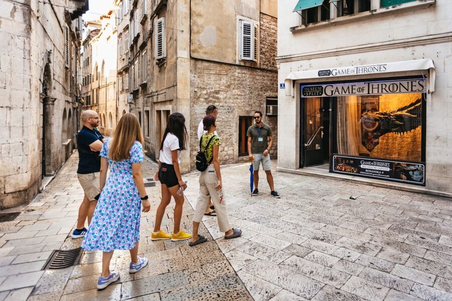 Split: Old Town and Diocletian Palace Walking Tour - The 90-minute tour versus longer options