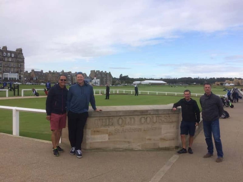 St Andrews: Top Sights Guided Walking Tour - The guide makes the biggest difference