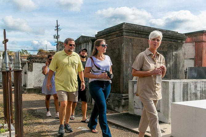 St. Louis Cemetery No. 1 Official Walking Tour - Is $25 a fair price?