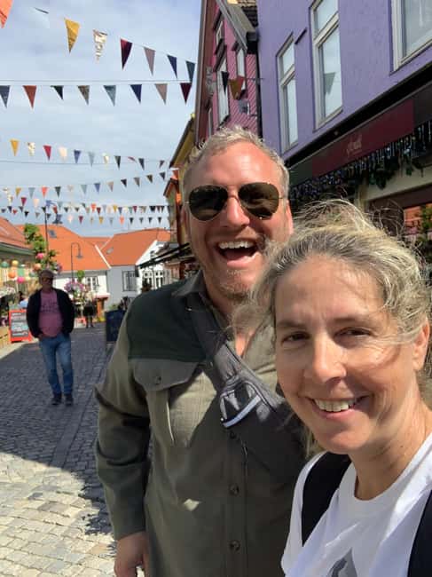 Stavanger: Private Walking Tour with a Local - Meeting at Sjøfartsmonumentet, Burger King, or your own central location