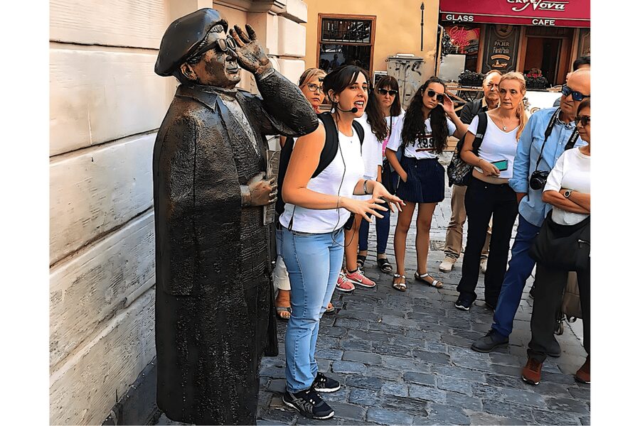 Stockholm Gamla Stan: Old Town Walking Tour with Local Guide - Mårten Trotzigs Gränd and the pleasure of narrow streets