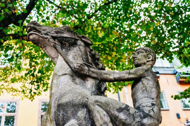 Stockholm: Ghost Walk and Historical Tour - A good first evening in Stockholm