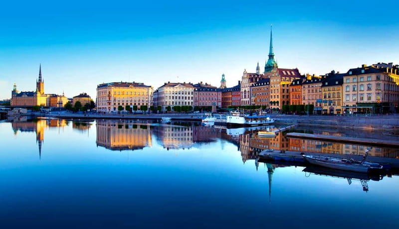 Stockholm: Old Town Historical Walking Tour, small group - Stortorget, old streets, and the details above your head