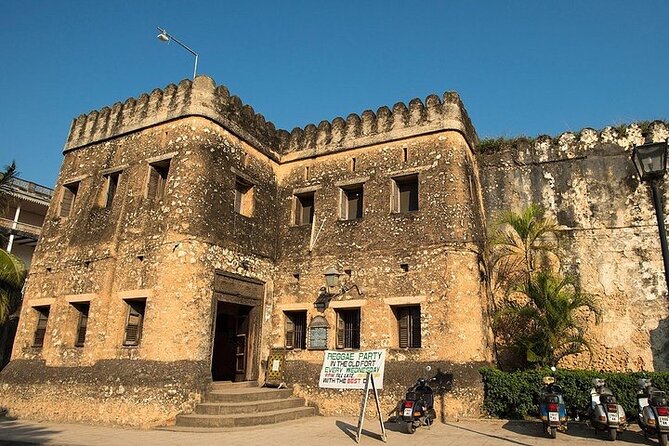 Stone Town Private Walking Tour - What two hours feels like on the ground