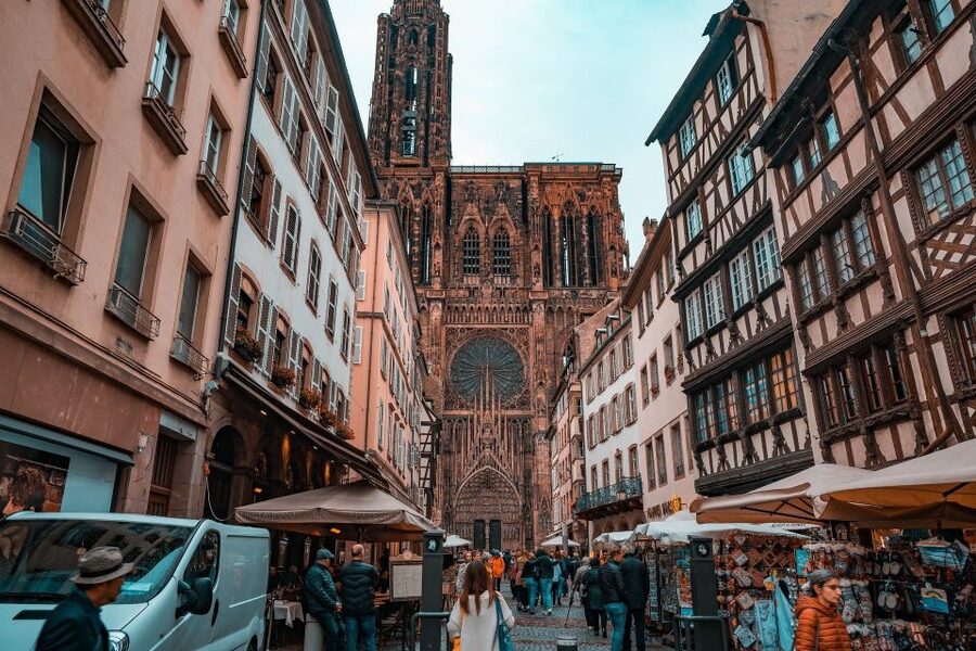 Strasbourg: Private Walking Tour of the Historical Center - Strasbourg between France and Germany