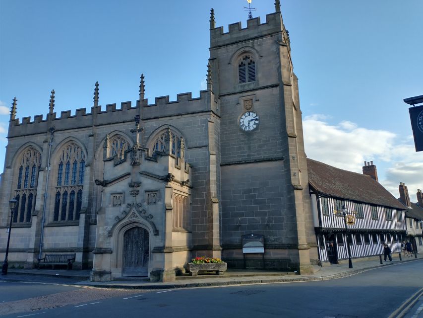 Stratford-Upon-Avon: The Famous Walk Talk Show - History Corner and John Harvard’s birthplace