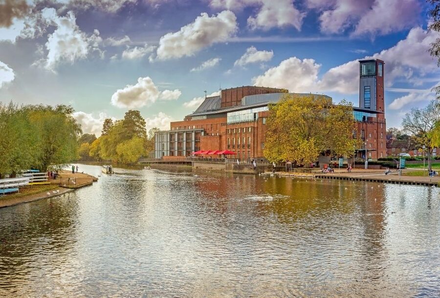 Stratford-Upon-Avon: The Famous Walk Talk Show - The Market Hall and Stratford’s working town