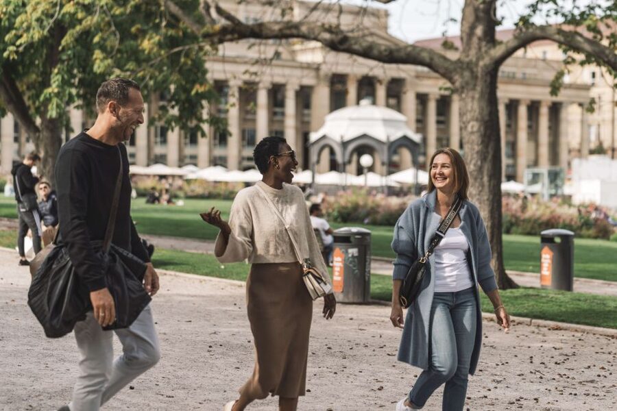 Stuttgart: Private Guided Circular City Walk - Starting among Stuttgart’s gardens and grand institutions