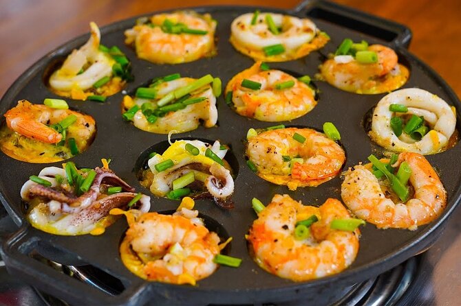 Super Niche Walking Street Food Tour in Ho Chi Minh City - What you are likely to eat and drink
