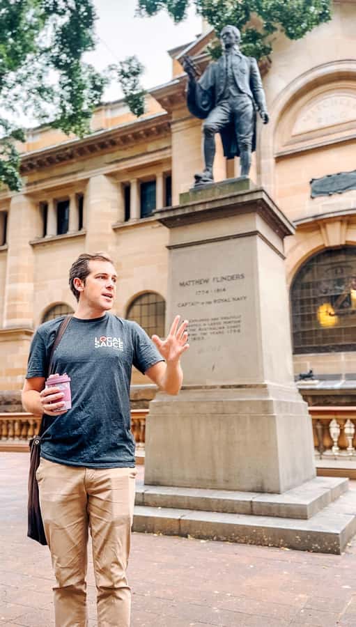 Sydney: City & The Rocks 3.5-Hour Walking Tour with a Drink - Civic buildings and the city’s early chapters
