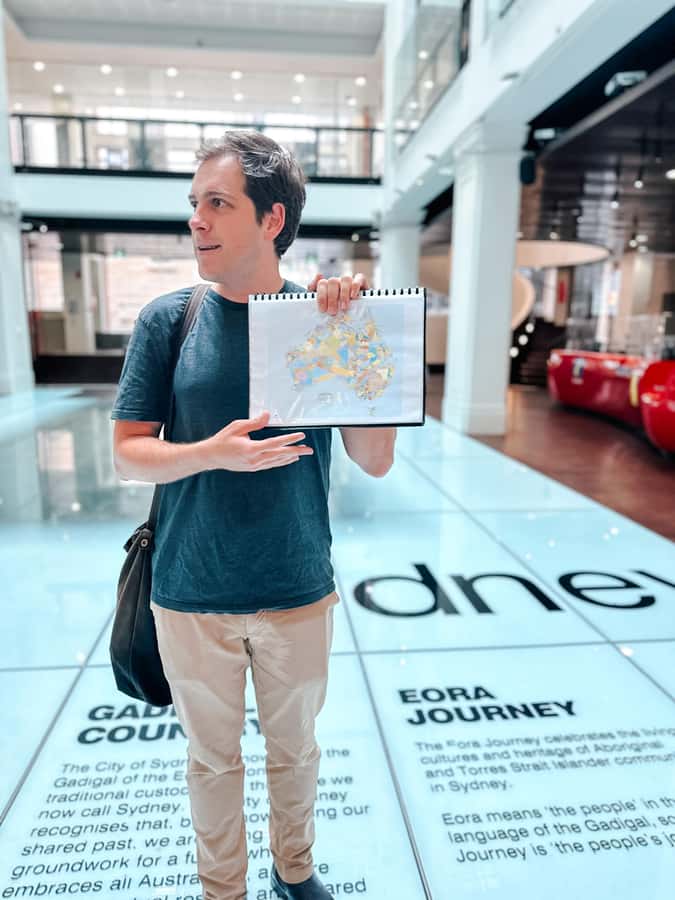 Sydney: City & The Rocks 3.5-Hour Walking Tour with a Drink - What the drink, snack, and map add
