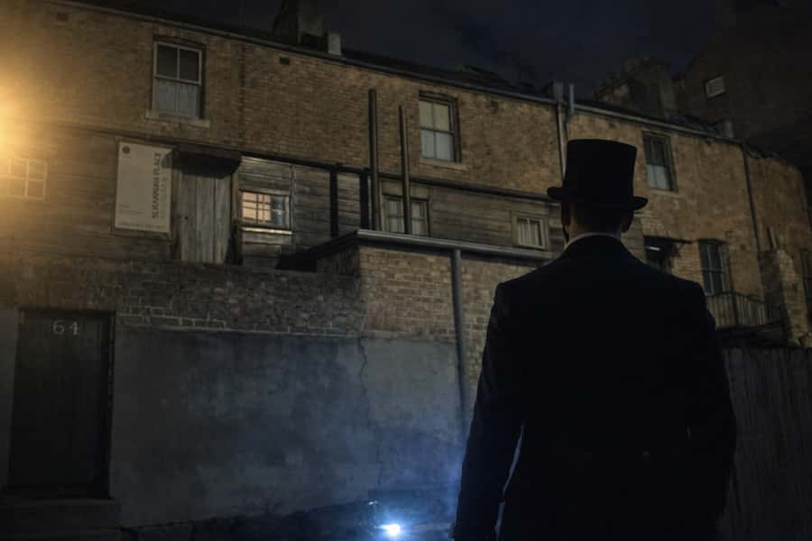 Sydney: Spirits of the Rock and Dark Past Walking Tour - Mass burial pits and the uneasy ground below