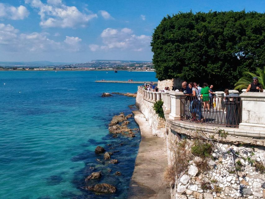 Syracuse: Ortigia Classic Walking Tour - Price, timing, and practical limits