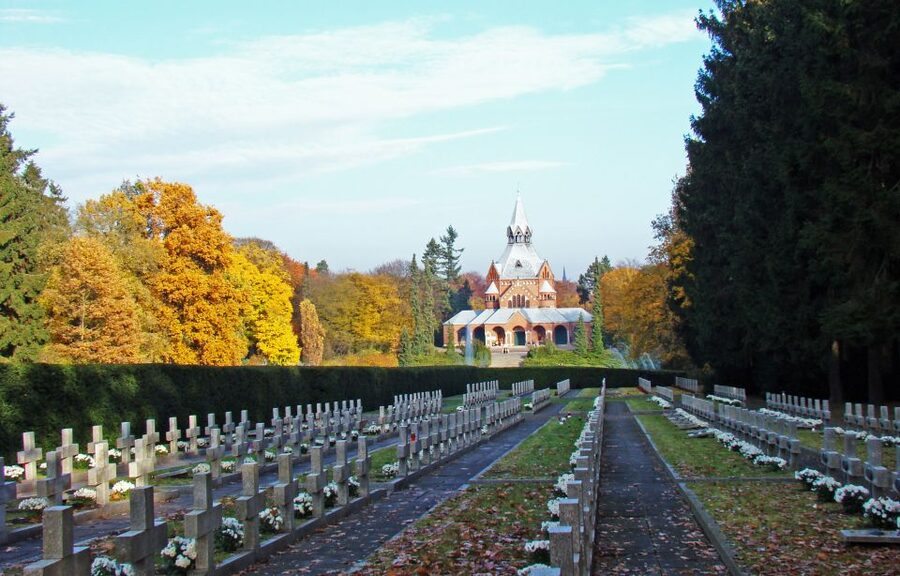 Szczecin: Old Town Highlights Private Walking Tour - How the price works at $107 per person