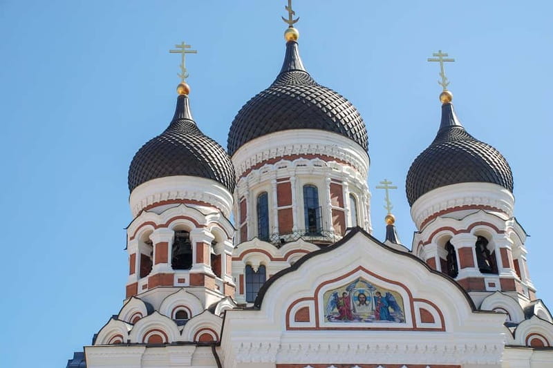 Tallinn: Private Walking Tour with a Local - Practical details that affect your day