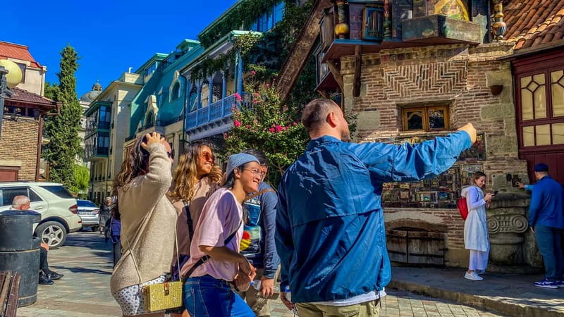 Tbilisi: City Highlights Guided Walking Tour - Key points at a glance
