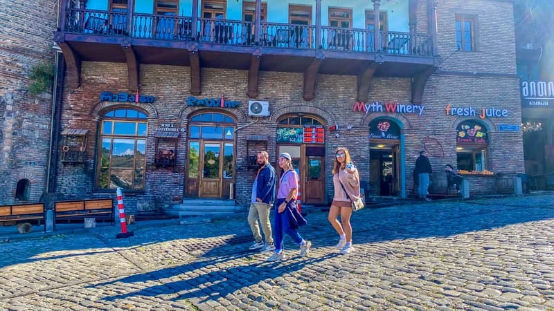 Tbilisi: City Highlights Guided Walking Tour - Tamada, Shardeni Street, and the old city lanes