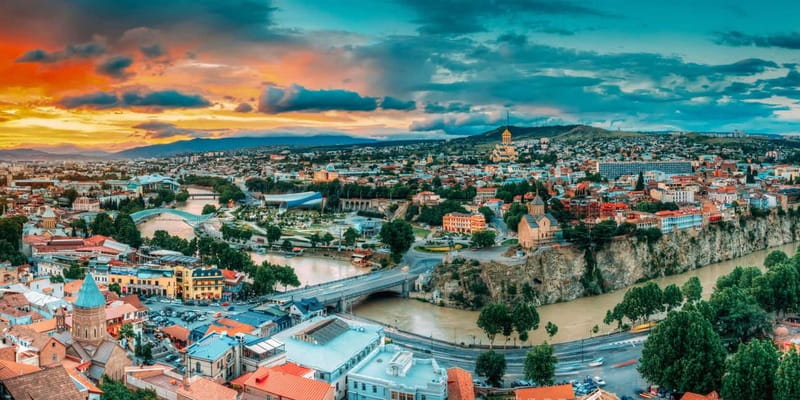 Tbilisi: Guided Walking Tour of Historic City - From Rustaveli Avenue to Meidan Bazaar