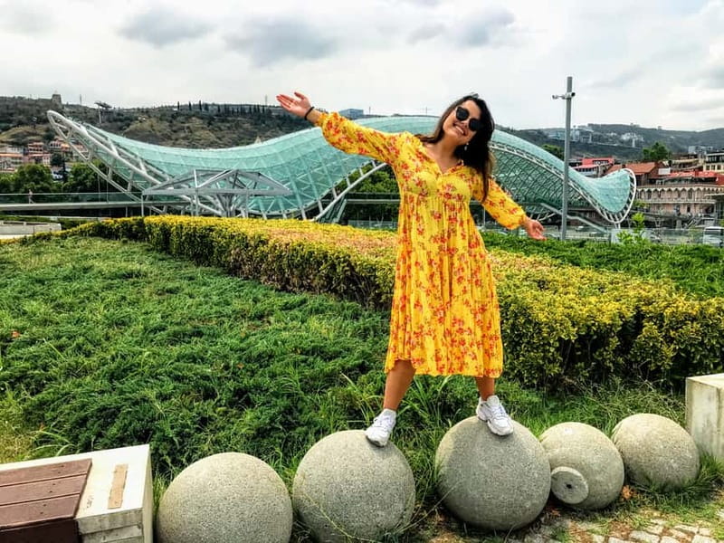 Tbilisi: Old Town Walking Tour - Must-See Attractions - Why this is a smart first walk in Tbilisi