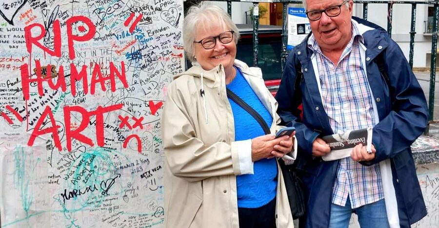 The Beatles London Walking Tour - Trident Studios and the story behind Hey Jude