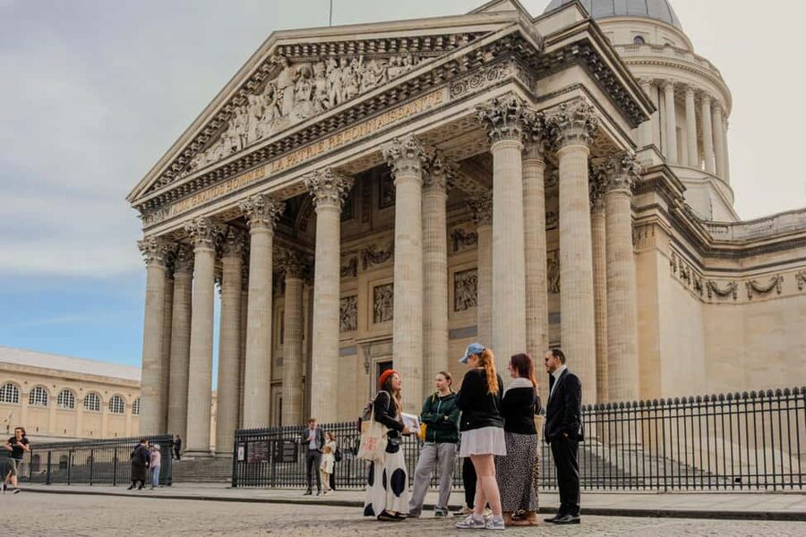 The Official Emily in Paris Locations Walking Tour - The guides make the difference