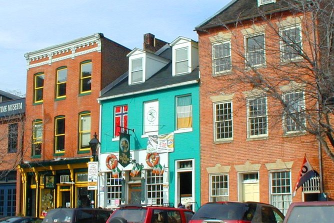 The Original Fells Point Ghost Walk by Baltimore Ghost Tours - Weather, clothing, and practical planning
