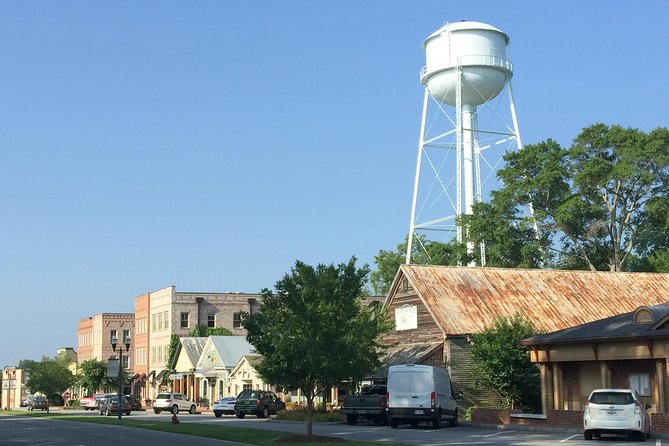 The Walking Dead: Private Film Locations Tour of Senoia - What the private format adds